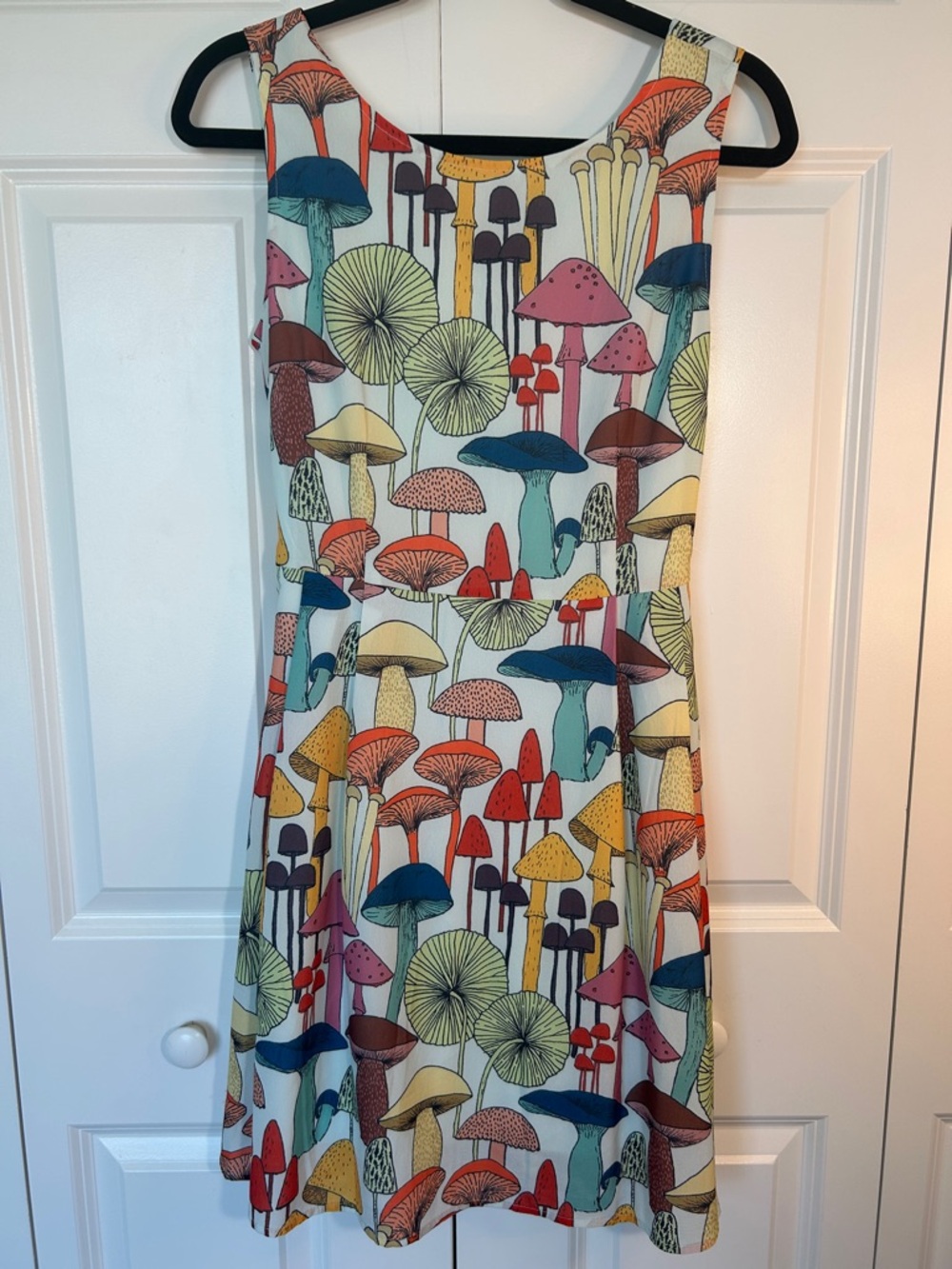 Women’s Multicolor Mushroom Print Midi Dress - Picture 2 of 7